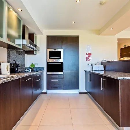 Paradise On The Golf Apartman Estômbar