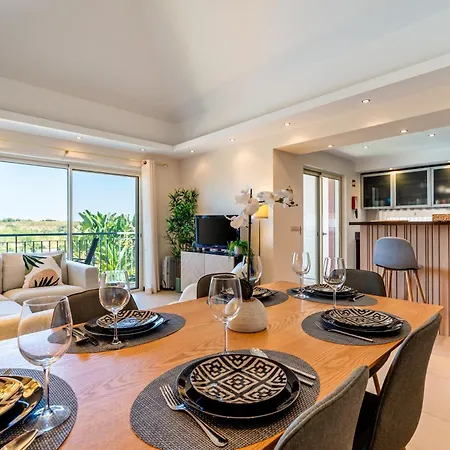 Paradise On The Golf *