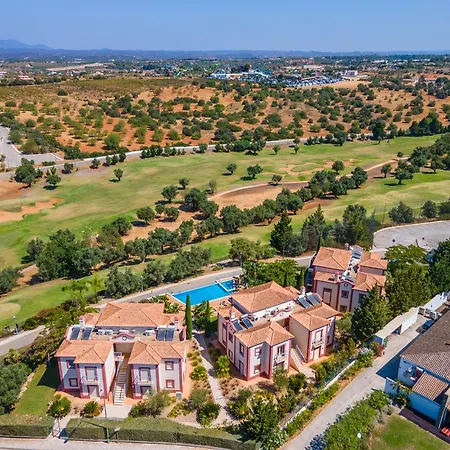 Lejlighed Paradise On The Golf Estômbar